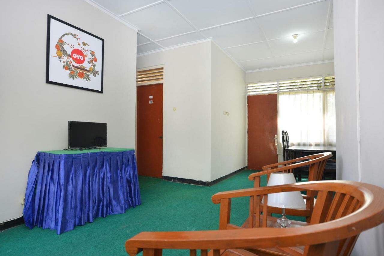 Oyo 743 Garden Guesthouse Maguwo Екстериор снимка